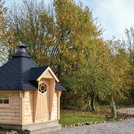 Holiday home Pet Friendly In With Kitchen