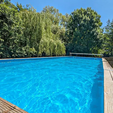 Pet Friendly In With Kitchen Feriehus